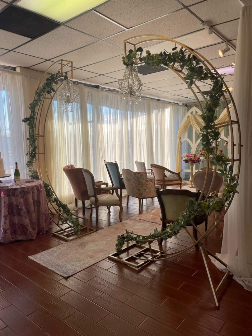 Half circle wedding arch