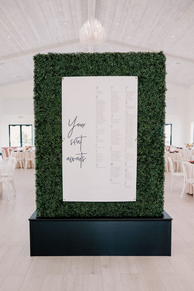 Boxwood Hedge Seating Chart | Unique Seating Charts